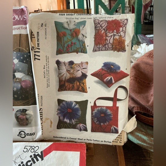 3 Pillow Pattern, Never Cut! McCalls 7717 & Simplicity 5019 & 5782. - Picture 3 of 8